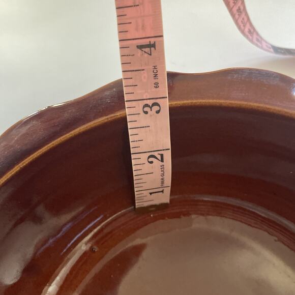 Vintage Westbend Brown Stoneware Scalloped Edge Casserole Dish With Lid - Picture 8 of 10